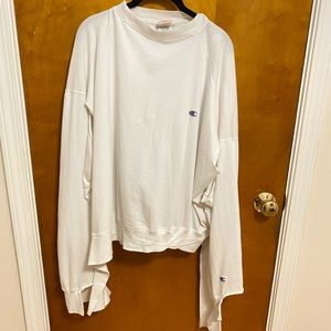 VETEMENTS x CHAMPION ‘In Progress’ Sweater